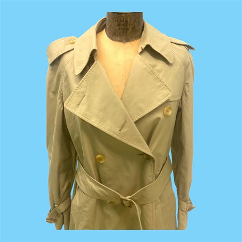 burberry trenchcoat 80s s